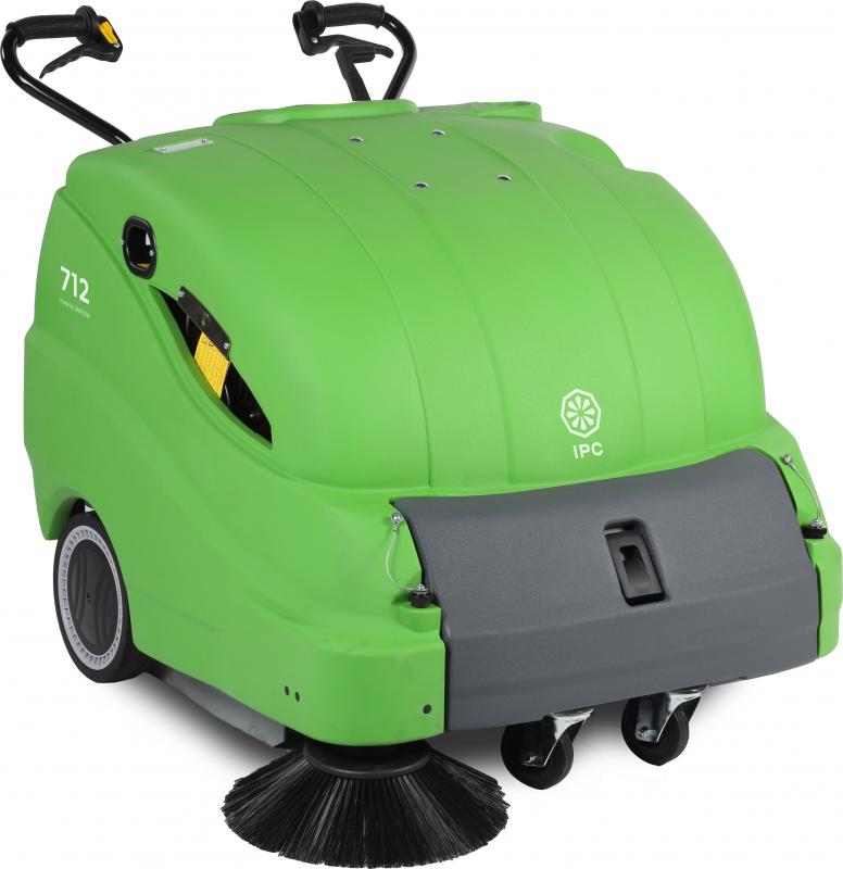 IPC Eagle 712 36&quot; Battery
Operated Vacuum Sweeper w/
On-board Charger, 145ah
Battery